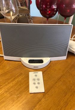 BOSE iPod speaker with remote