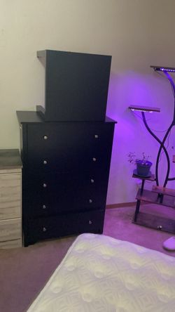 Dresser and nightstand