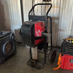 Milwaukee MX Fuel Cordless Breaker