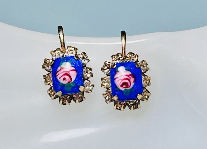 Vtg Pink Rose Guilloche Rhinestone Earrings
