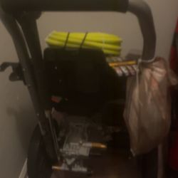 2,900psi Adjustable Pressure Washer