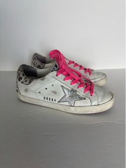GOLDEN GOOSE ; SUPER STAR ; White Leather Sneakers with pink Laced and Silver Star  SIZE 35