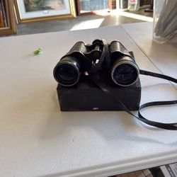 Binoculars 