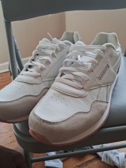 Reebok Classic Low