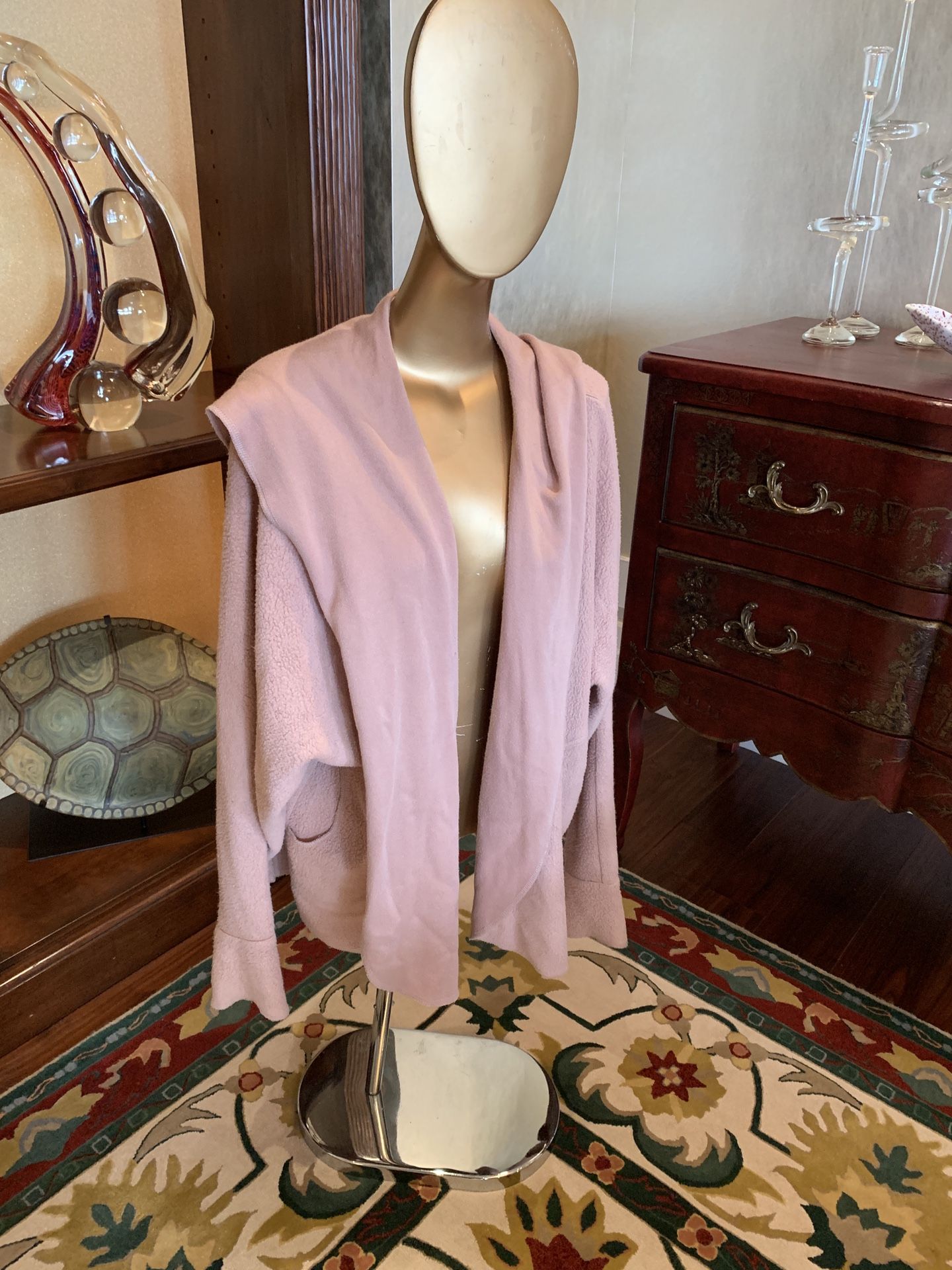 Pink soft cardigan silence and noise