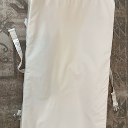  Changing Table Pad 