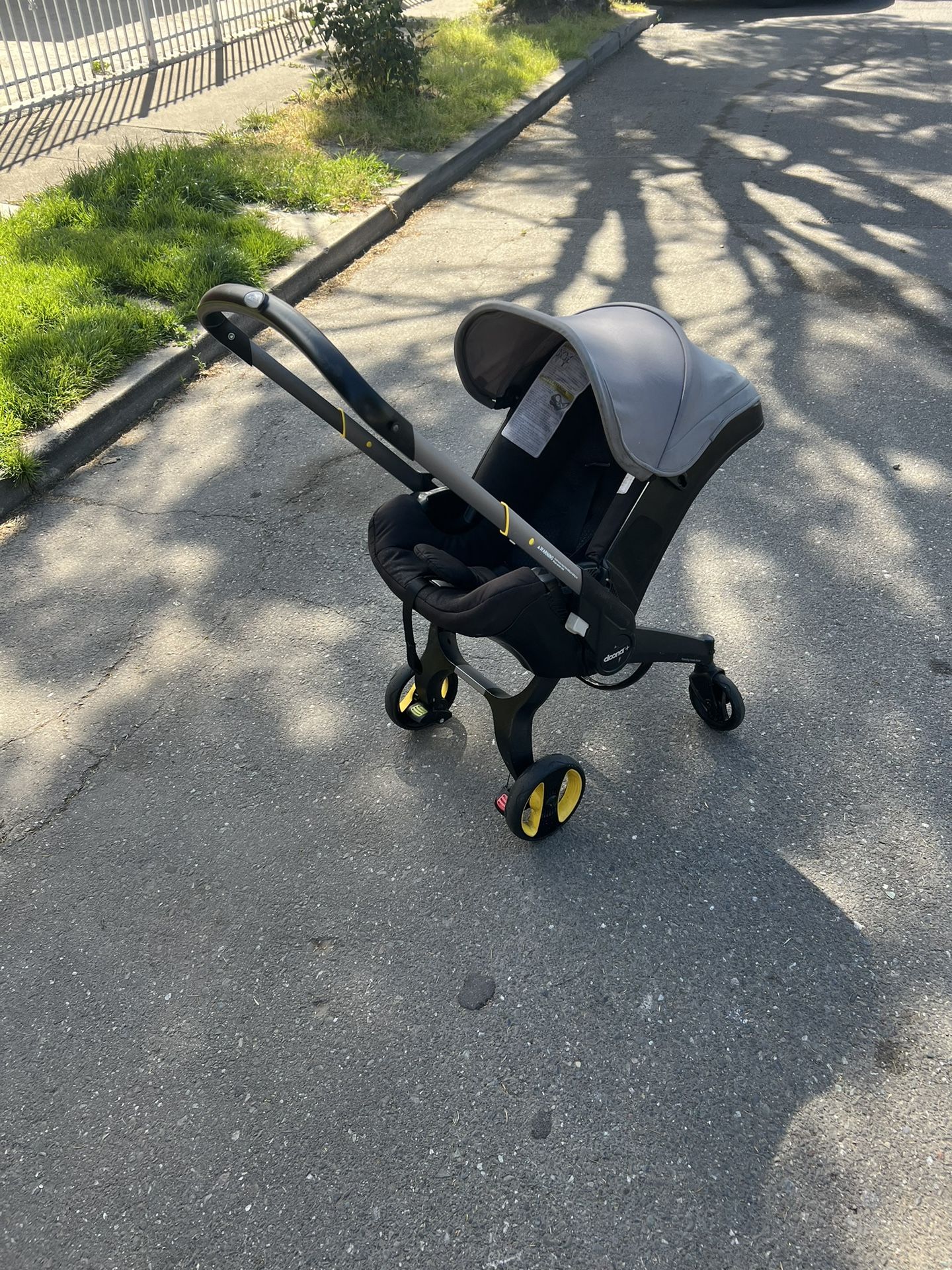 Doona Stroller/car seat