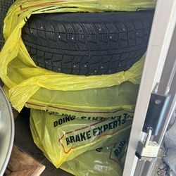 4 Snow Tires