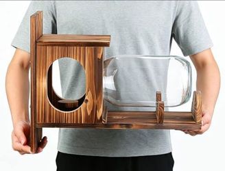 Squirrel feeder