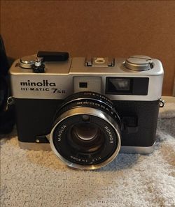 Minolta Hi-Matic 7sII 35mm Film Camera