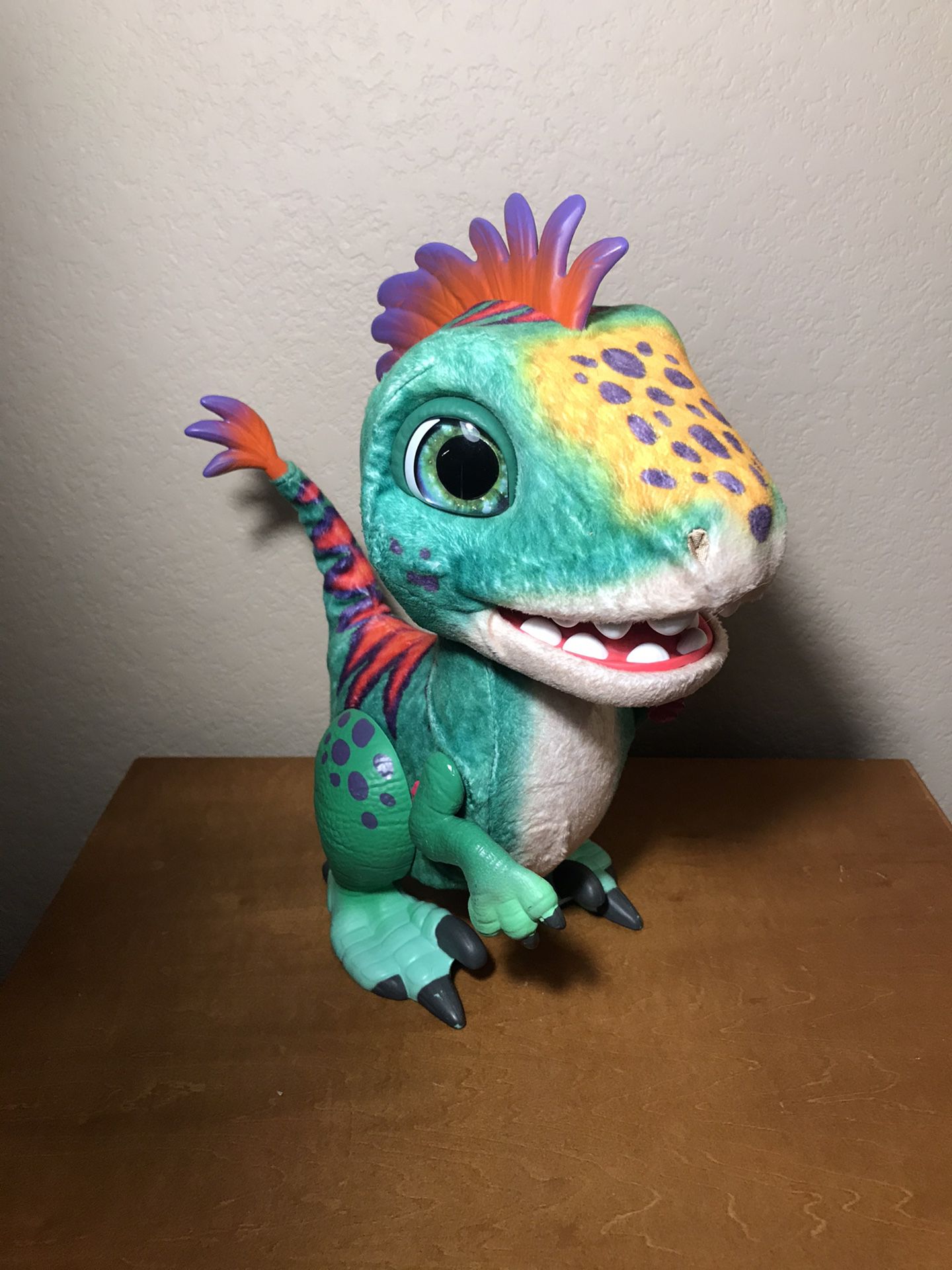 FurReal Friends T-Rex Munchin Dinosaur 2017 Hasbro
