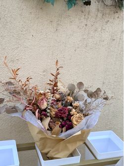 Dry flower bouquet