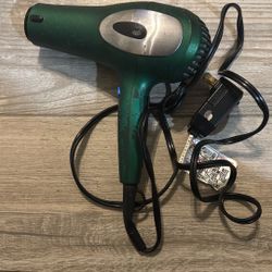 Blow Dryer 