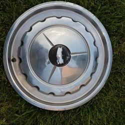 57 chevy hubcap