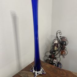 $25 - 24 Inches High