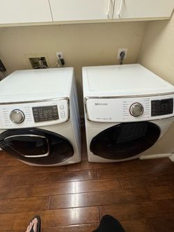 Samsung Washer and Dryer set