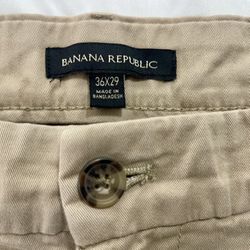 Banana Republic Khaki Pants Men’s Size 36x29 Slim Fit Chinos Beige Casual
