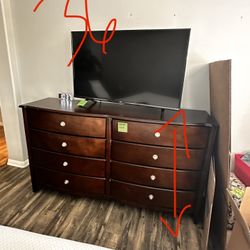 Dresser AVAILABLE 12 July!!!! 