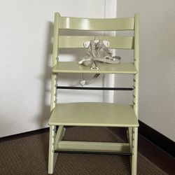 Stokke Tripp Trapp Chair