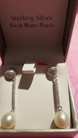 new silver and pearl earrings