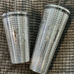Starbucks Cups 