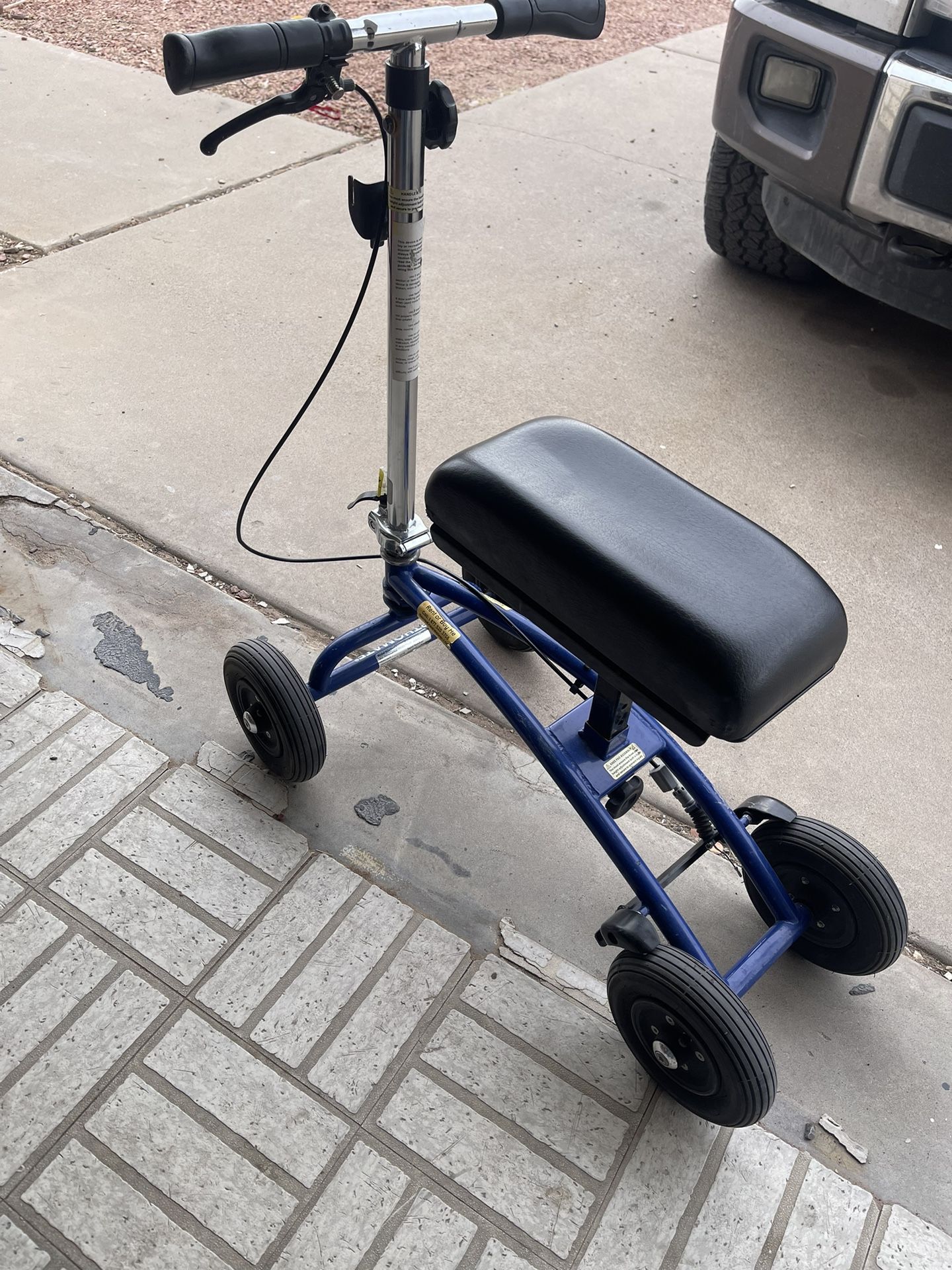 Knee Scooter