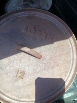 Lodge #12 cast iron
