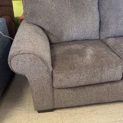 50 sectionals in stock ready to go today from 699 to 1299