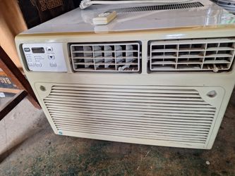 GE Window Air Conditioner with Remote