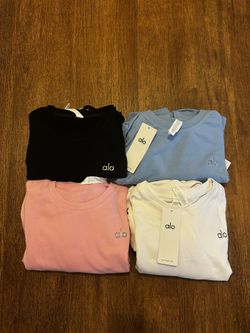 CLEARANCE ‼️ ALO Yoga original Authentic clothes.