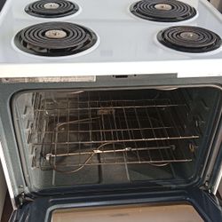 Estufa Eléctrica Marca Whirlpool 