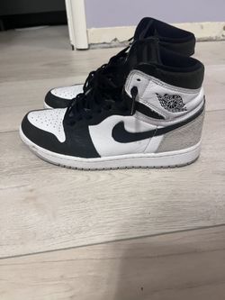 Jordan 1 Stage Haze Bleached Coral size 8 mens