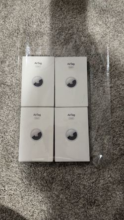 APPLE AIRTAGS