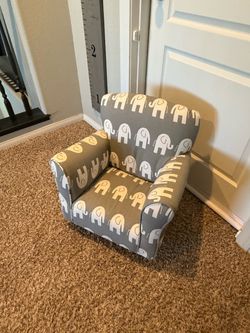 Toddler rocking chair