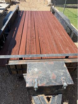 14 foot flatbed trailer/car hauler