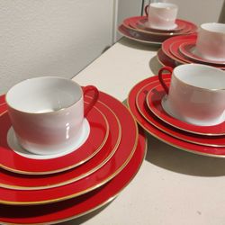 Vintage 10 Strawberry Street Plates Mug 4 Set