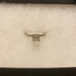 Engagement Diamond Ring 1Carat