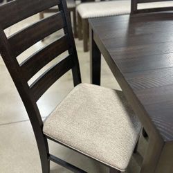 Rokane Dark Brown 7 Piece Dining Table and 6 Chairs Dining Set /P