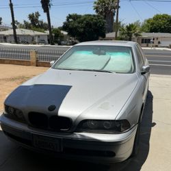 2001 BMW 525i