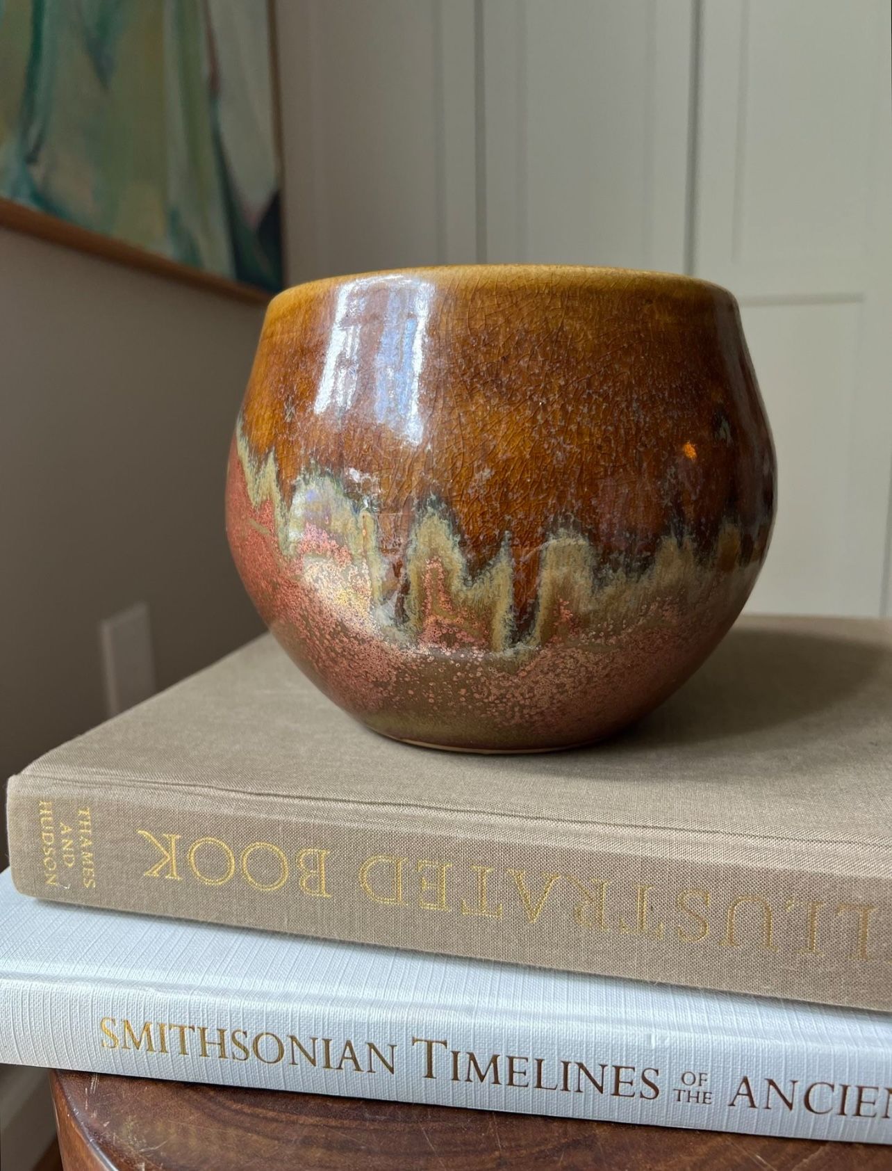 Detailed Ceramic Accent Vase ( firm on price )