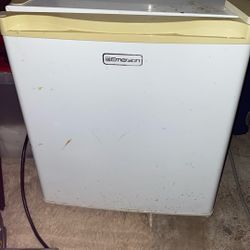Emerson Mini Fridge