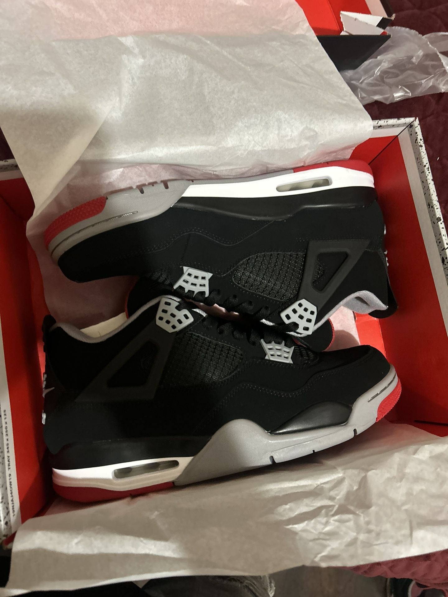Jordan 4 
