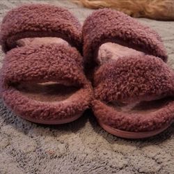 Fuzzy Slide Slippers Mauve Pink