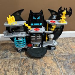 Batman Bat Cave