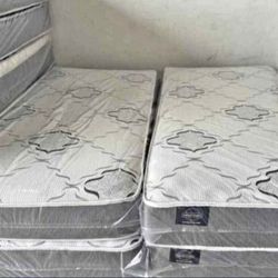 New TWIN SIZE MATTRESS REGULAR WITH BOXSPRING SET DE INDIVIDUALES 