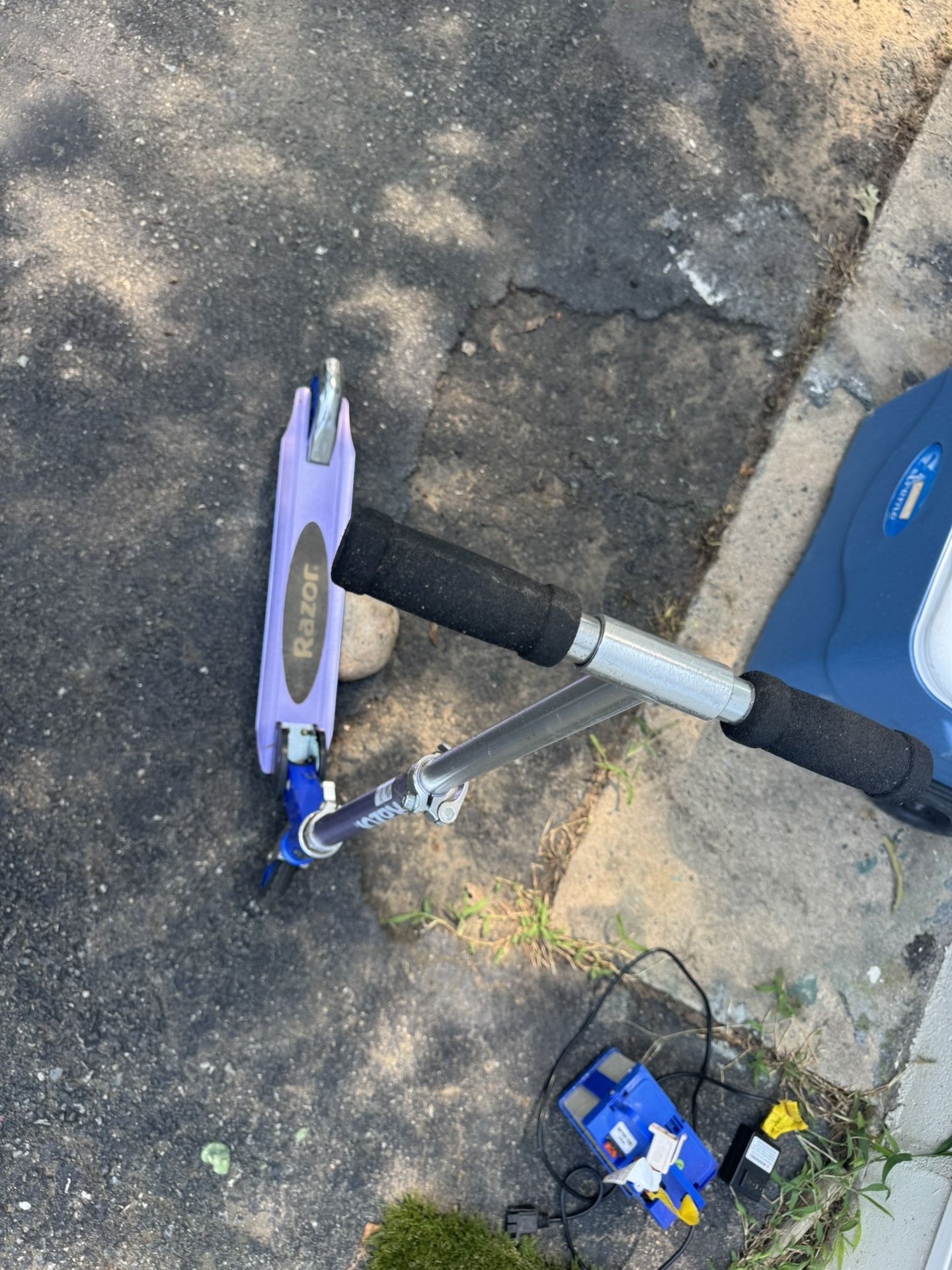 Razor scooter