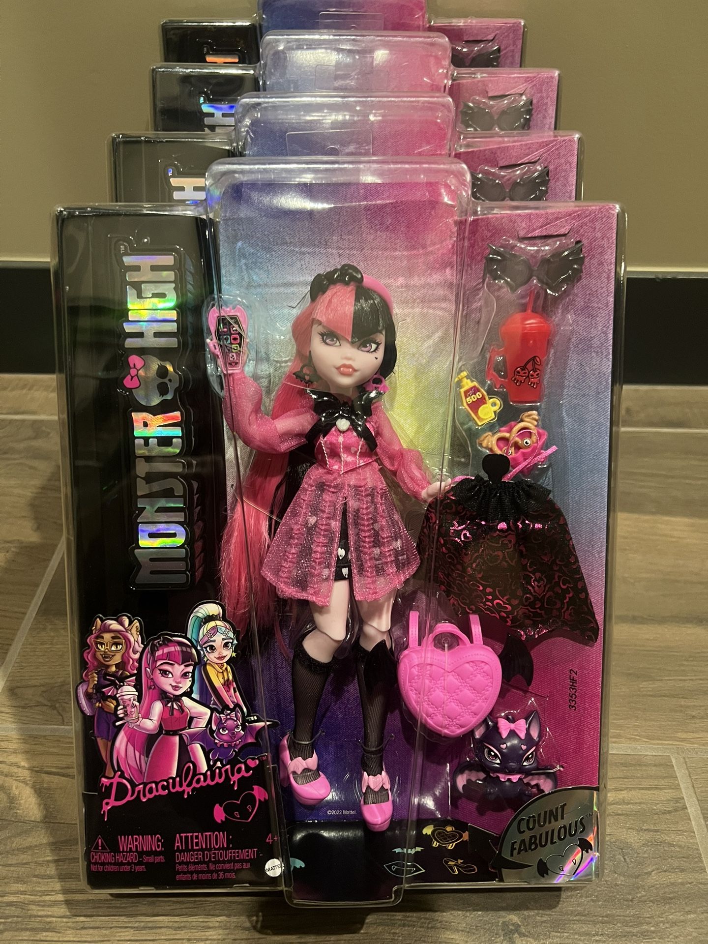 Monster High Draculaura fashion doll,