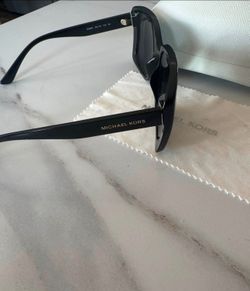 Mk sun glasses