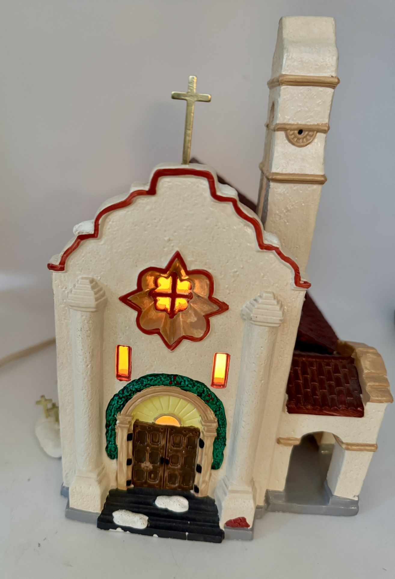 Lighted Ceramic Spanish Mission Church 1990 - Snow Village Department 56