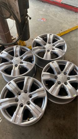17” Ford ranger 6 lugs ( new)
